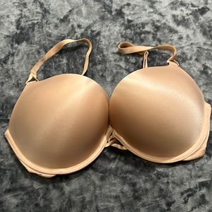 Bombshell Plunge Victoria’s Secret bra 34D Extra Push up